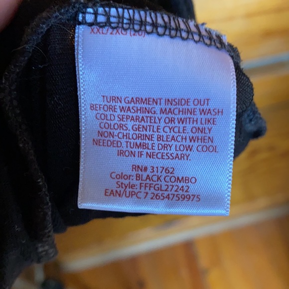 Short black layering dress/tunic/beach coverup, size xxL/20. - Picture 3 of 6